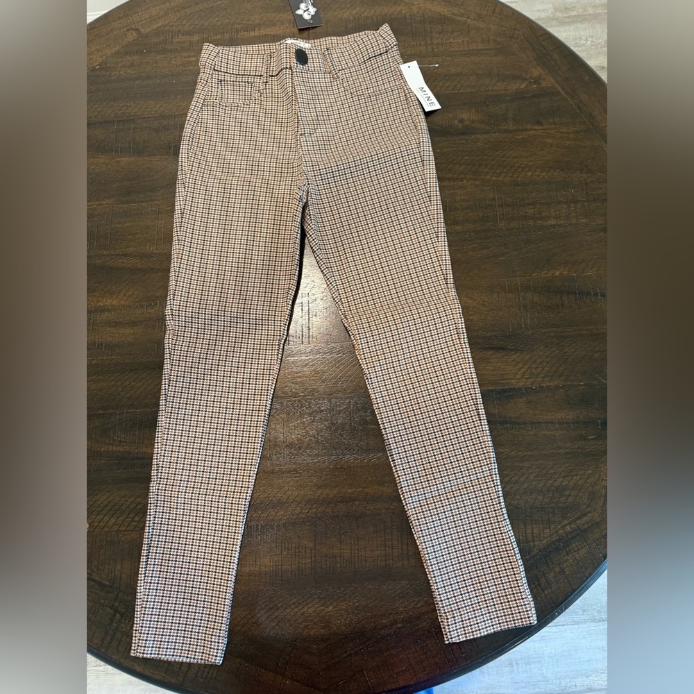 Mine Houndstooth leggings in Black and Brown